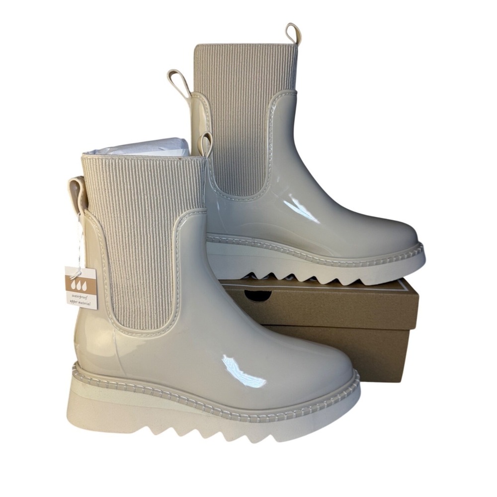 Dolce Vita Tropic H2O Rain Boots Womens Size 10 Ivory Patent Lug Sole Waterproof